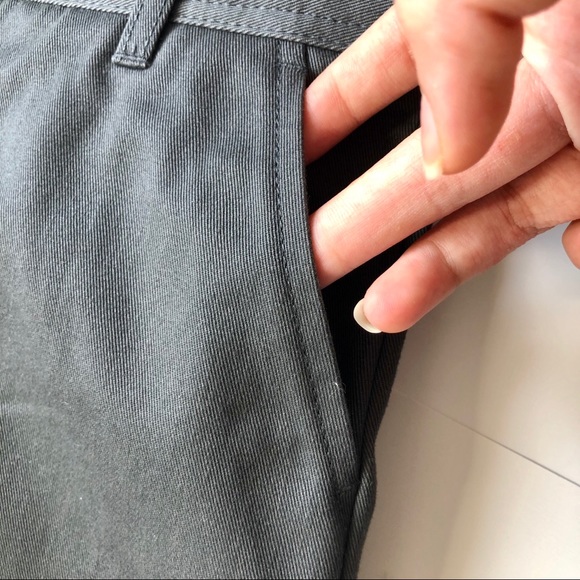 Liz Claiborne Kids 6X Grey Pants Not Used - Picture 4 of 11